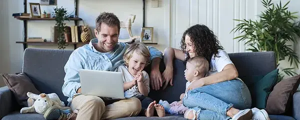 Somos la empresa de alarmas mejor valorada por los clientes Somos la empresa de alarmas mejor valorada por los clientes