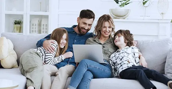 Somos la empresa de alarmas mejor valorada por los clientes Somos la empresa de alarmas mejor valorada por los clientes