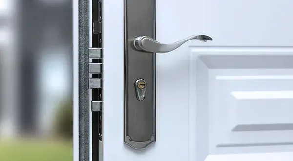 Una puerta blindada ¿Garantiza la protección de mi inmueble? Una puerta blindada ¿Garantiza la protección de mi inmueble?